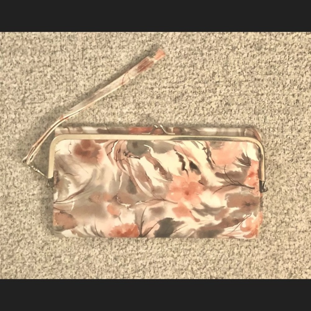 Cute Flower Pattern Purse/Clutch